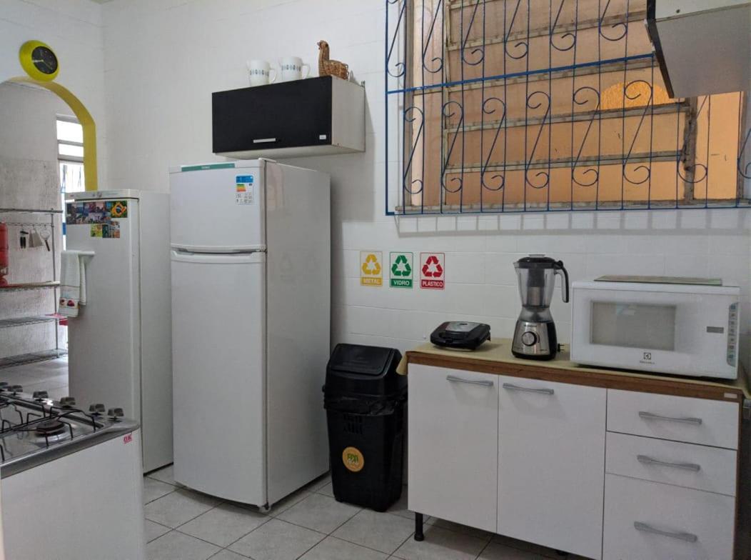 Casa De Mainha Friendly Hostel Сальвадор Экстерьер фото