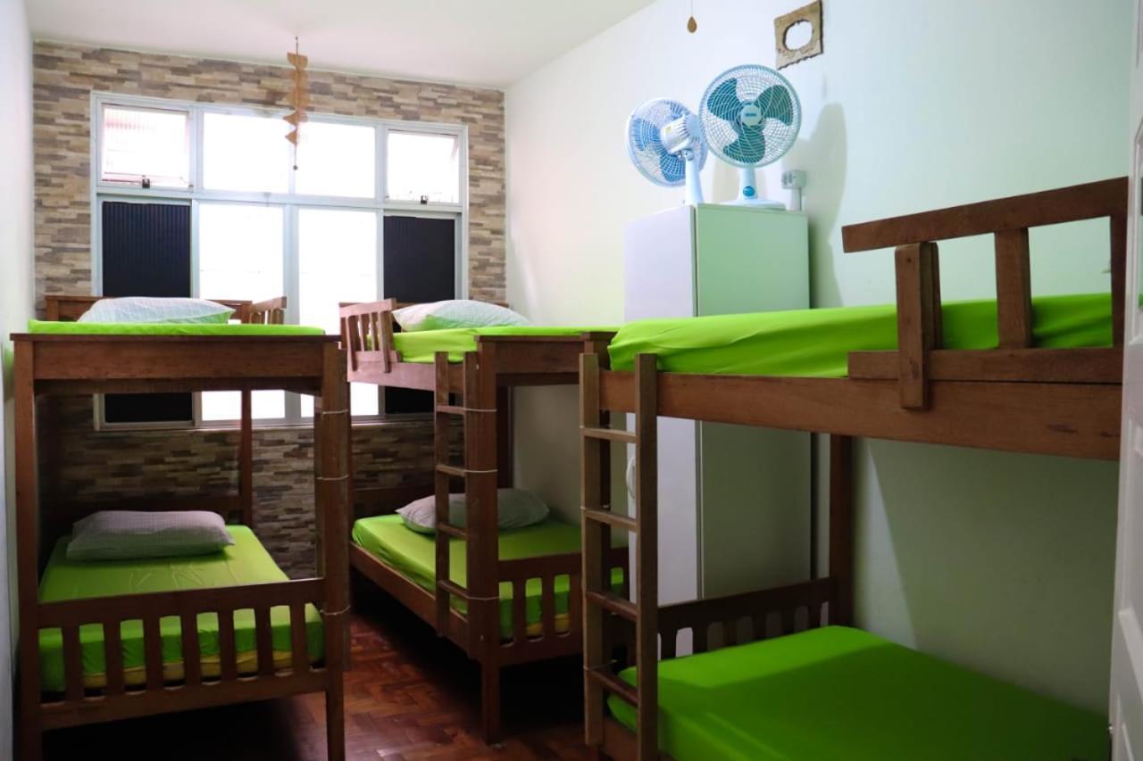 Casa De Mainha Friendly Hostel Сальвадор Экстерьер фото